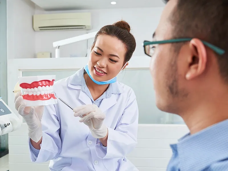 İmplant Öncesi ve Sonrası Bakım İpuçları